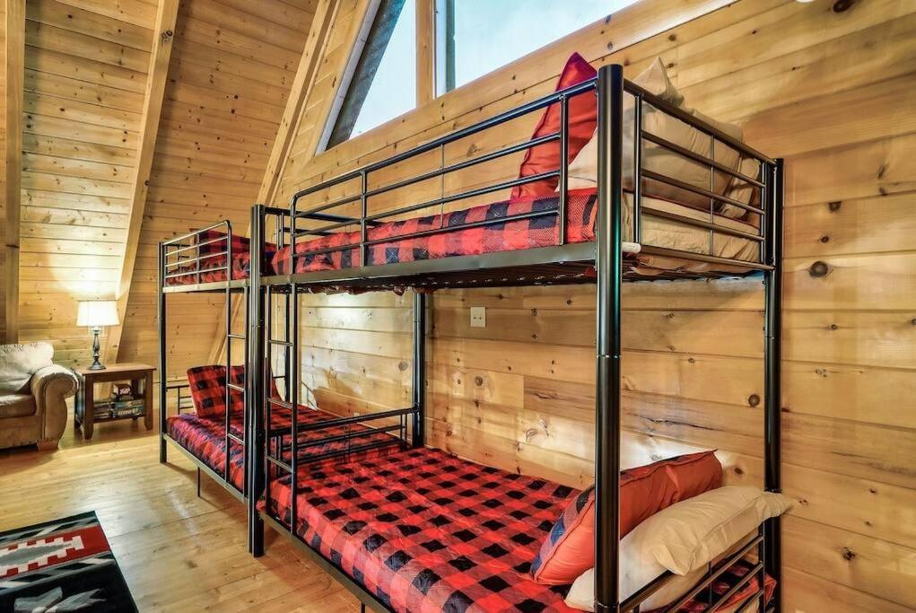 Cabin-N-Smokys! Indoor Resort Pool Views Hot Tub Game Room セバービル エクステリア 写真